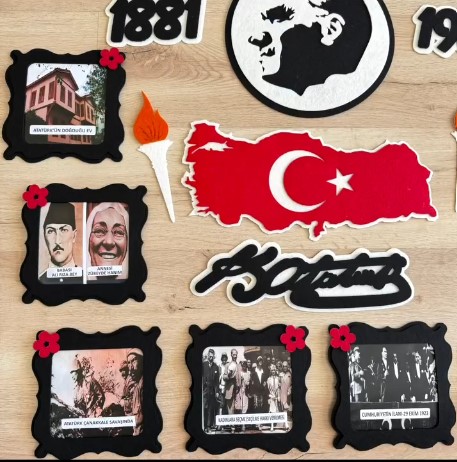 Atatürk Köşesi Zeminsiz